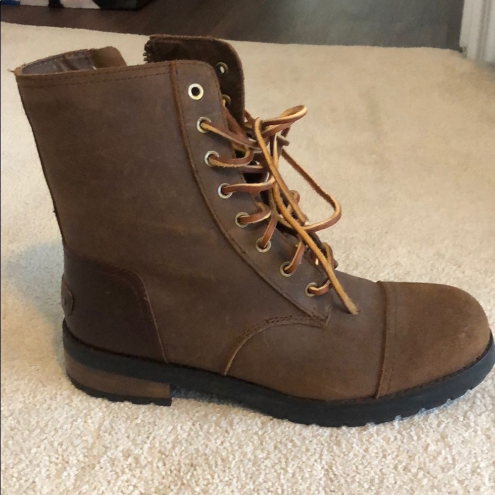 NWOB ugg boots